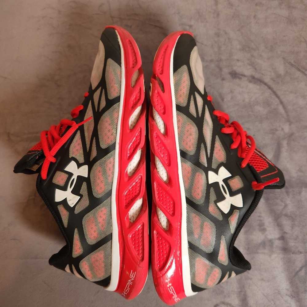 Under Armour Spine Venom Running Shoes Men's 12.5 Black Red 1246387-003 2013
